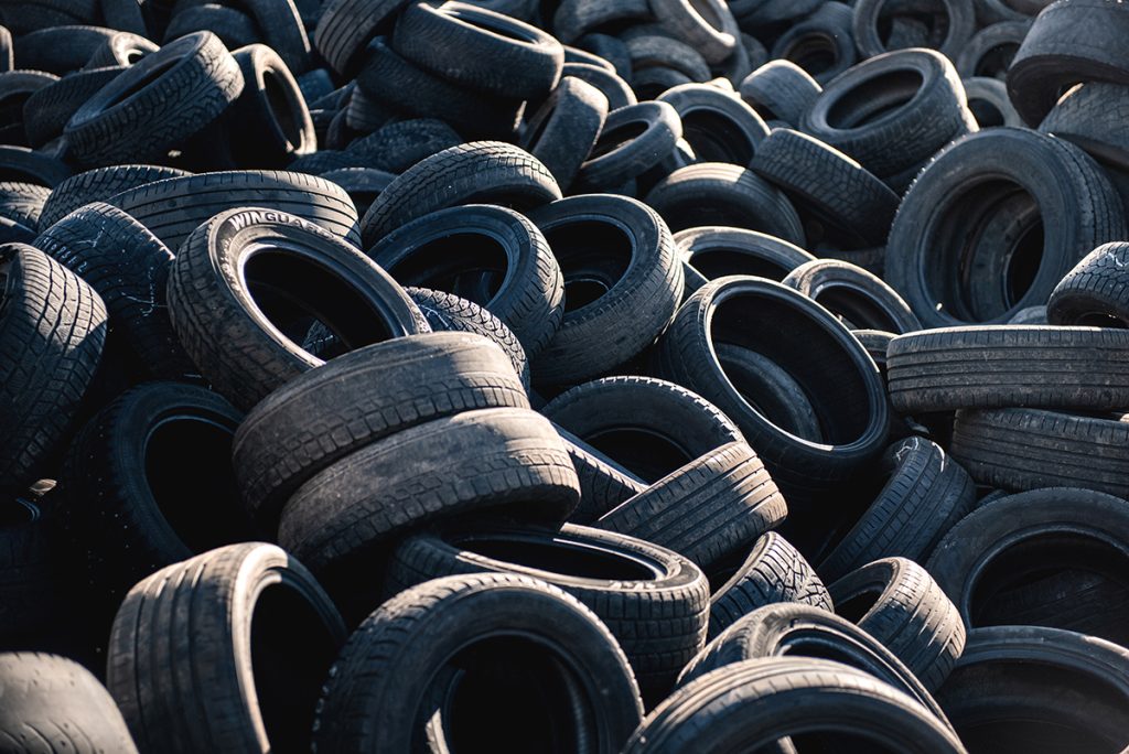 Siguldā iedzīvotāji akcijas laikā pārstrādei nodevuši 21,42 tonnas nolietotu autoriepu