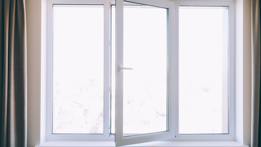 Siguldas pilsētas SIA “JUMIS” piedāvā iedzīvotājiem jaunu pakalpojumu – PVC rāmju bezmaksas nodošanu